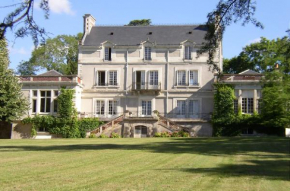  Appartement du Château du Grand Bouchet  Балан-Мире
